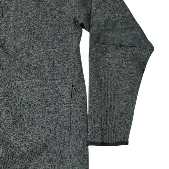 NWOT Oakley Hydrolix RS Shell QD 2.0 Stretch Hooded Running Jacket Men - Picture 6 of 10